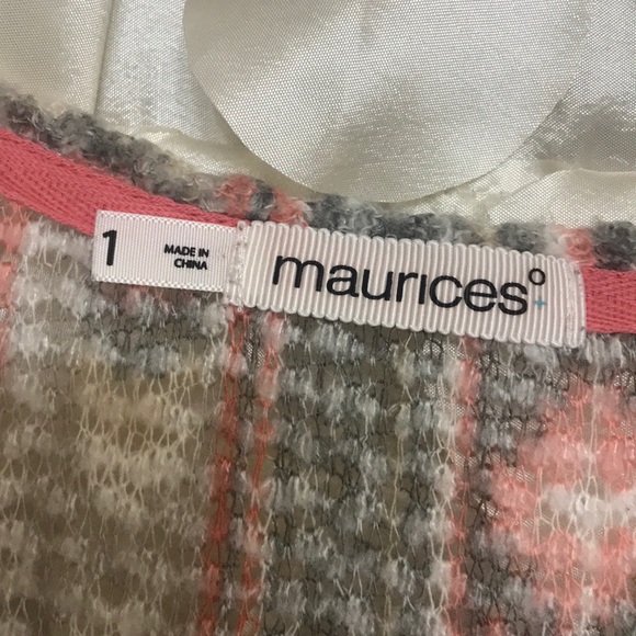 Top - Picture 3 of 3